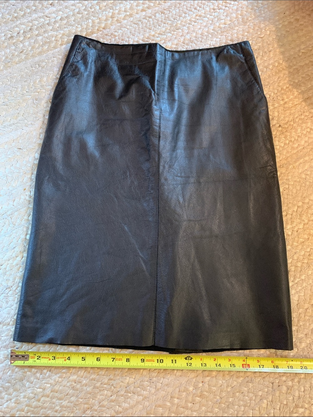 Stunning Kenneth Cole New York Black Leather Pencil Skirt - Like New